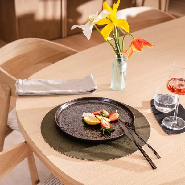 Clarissakork Clarissakork Tischset rund, Oliv (dunkelgrün), – Produktbild 1 von 1