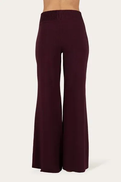 Urban Goddess Urban Goddess Weite Yogahose Flow mit Bambus viskose, Fig (lila), – Produktbild 4 von 4
