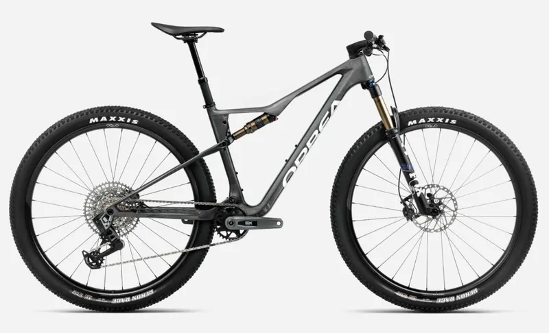 Orbea Orbea OIZ M10 AXS - 29 Zoll 12K Fully - Diamond Carbon View (Matt-Gloss), Grau, – Produktbild 1 von 1