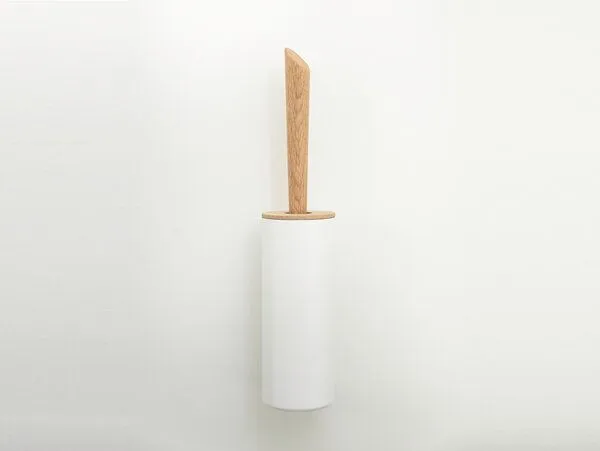 werkvoll by Lena Peter werkvoll by Lena Peter Recycling Wandhalter Klobürste FIRE mit Eichegriff, Red, – Produktbild 1 von 4