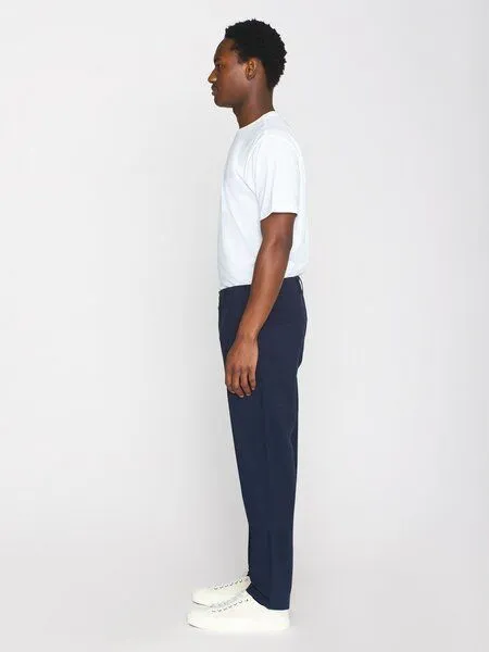 KnowledgeCotton Apparel KnowledgeCotton Apparel Chino CHUCK Twill, Total eclipse, – Produktbild 4 von 5