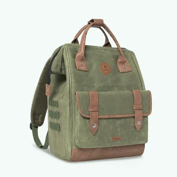 Cabaïa Cabaïa Rucksack Adventurer Medium aus veganem Leder - 25 Liter, Nicosia (grün), – Produktbild 2 von 4