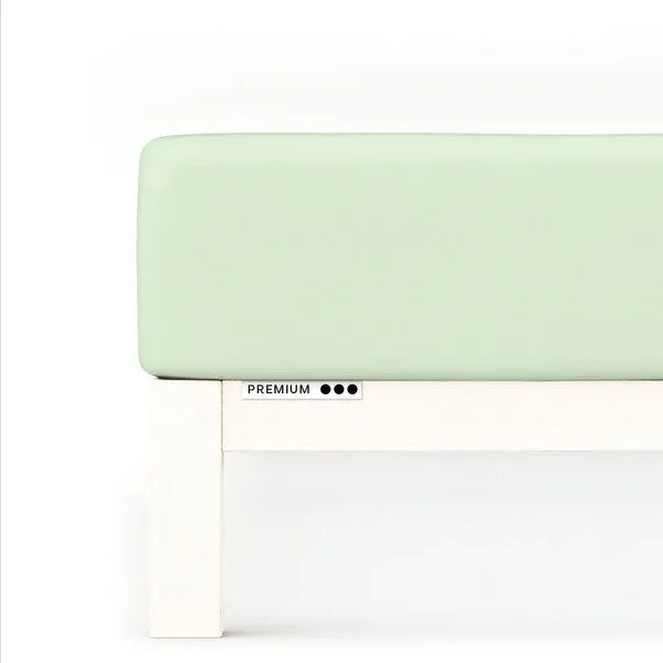 Schlafgut Schlafgut Spannbettlaken Premium - 95% Bio-Makobaumwolle, 5% Elasthan - Matratzenhöhe von 18-35cm, Green light, – Produktbild 1 von 6