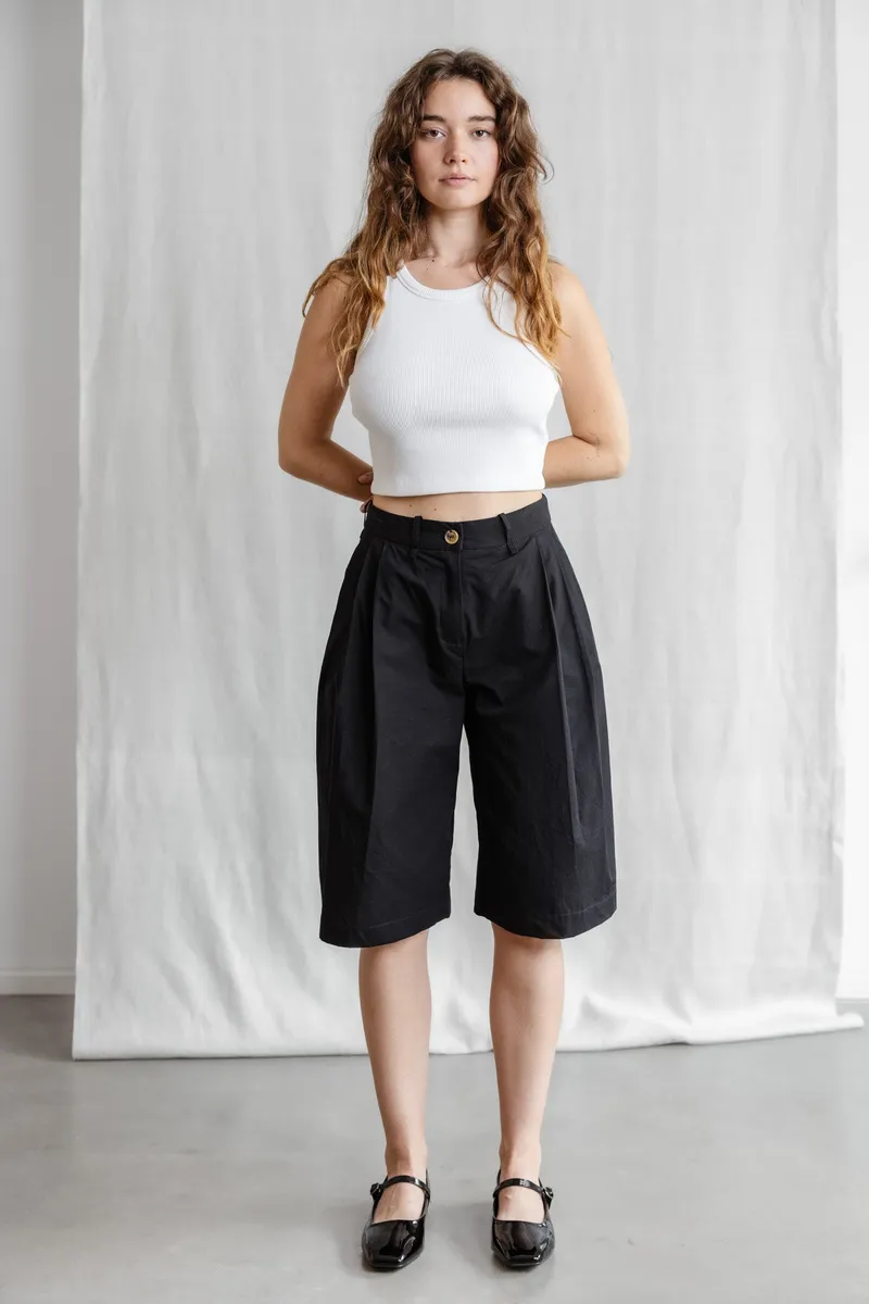 Jyoti - Fair Works Jyoti - Fair Works Damen vegan Shorts Samud Schwarz, Schwarz, – Produktbild 1 von 2