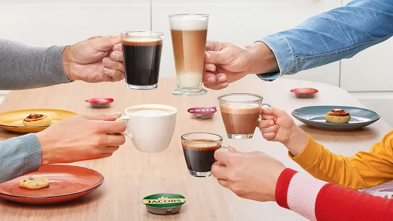 Tassimo Tassimo Kapselmaschine happy friendly TAS107E, über 70 Getränke, platzsparend, geeignet für alle Tassen, Wassertank 0,7 L, Beige, – Produktbild 4 von 5