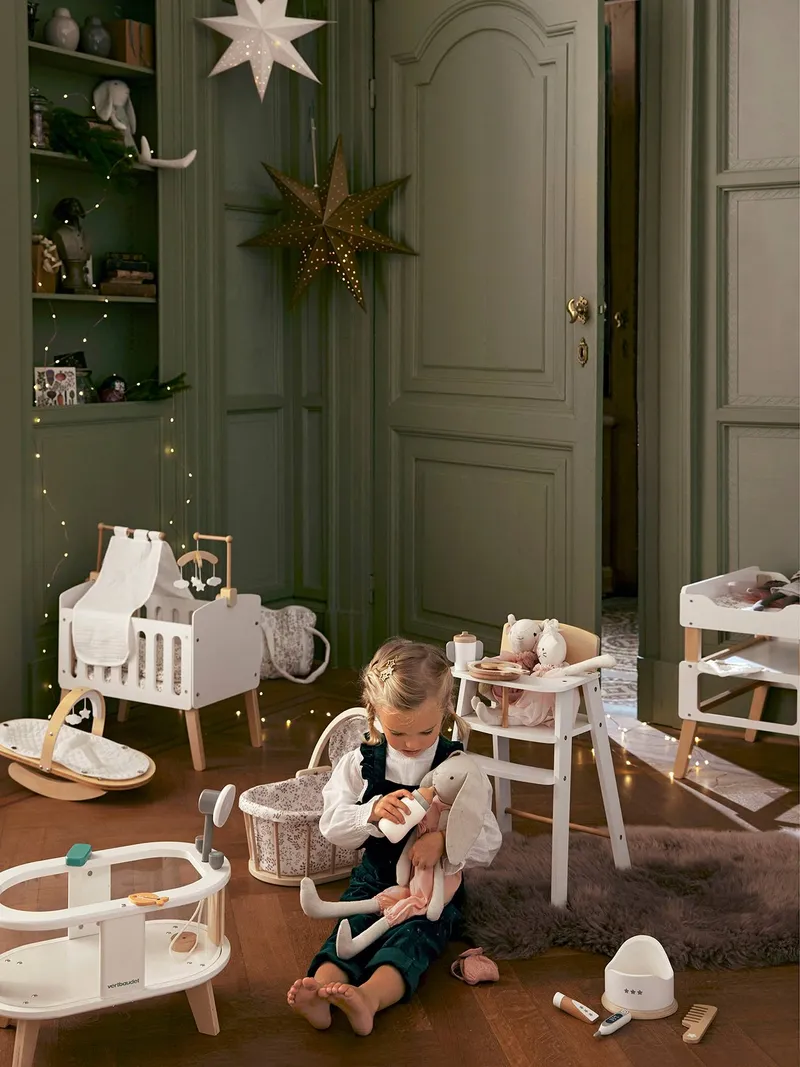Vertbaudet Puppen-Mobile PETITE MAISON Holz FSC®, Weiß/braun, – Produktbild 3 von 4