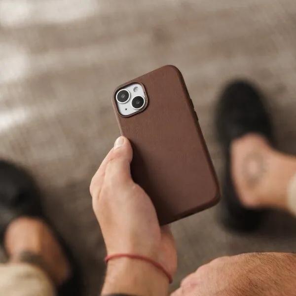 Woodcessories Woodcessories iPhone Leder Hülle aus Aloe Vera Pflanzen, Braun, – Produktbild 3 von 4