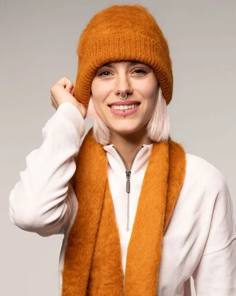 Alma & Lovis Alma & Lovis Weiche Kuschelmütze aus gebrushtem Alpakastrick | Brushed Cap, Fox (orange), – Produktbild 4 von 4