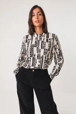 SKFK SKFK Damen vegan Shirt Asune Schwarz/Weiß – Produktbild 1 von 1
