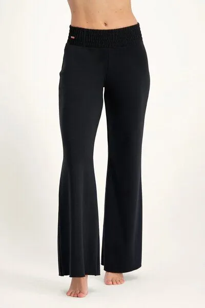 Urban Goddess Urban Goddess Flow Weite Yoga-Hose, Onyx black (schwarz), – Produktbild 1 von 3