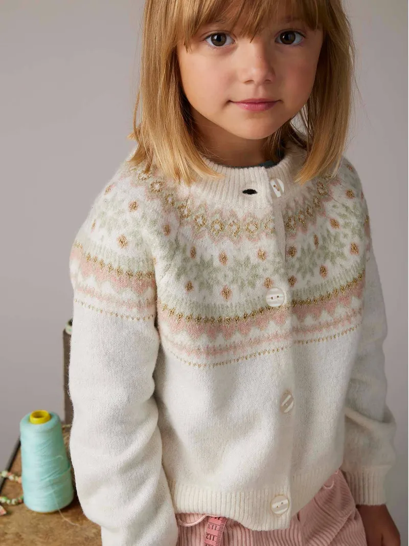 Vertbaudet Mädchen Cardigan mit Norwegermuster 42% Recycling-Polyester GRS-zertifiziert, Wollweiß, – Produktbild 1 von 4