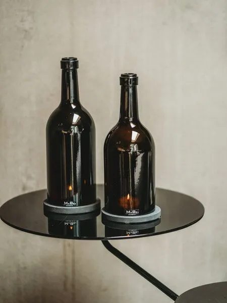 MaBe MaBe Windlicht aus der 3l Weinflasche 35cm hoch, Schwarz, – Produktbild 2 von 4