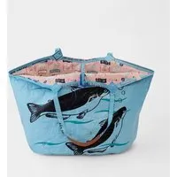REFISHED fair fashion REFISHED fair fashion Tasche 'SOULMATE WATERPROOF' Limitierte Edition! - upcycelte Fischfuttersäcke, #fish hellgrün/#wp pink-roses, – Produktbild 1 von 2