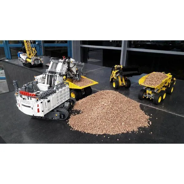 Kork-Deko Kork-Deko 10 Liter Korkgranulat, mittlere Körnung (3-8 mm) (Korkschrot) – Produktbild 3 von 6