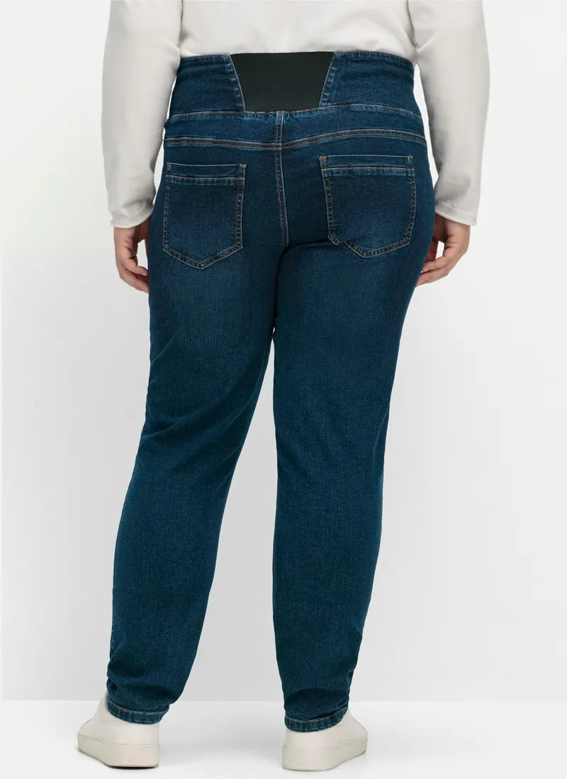 sheego High-waist-Jeans, Dark blue denim, – Produktbild 1 von 2