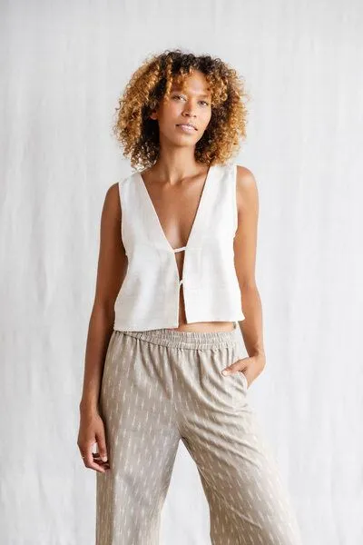 Jyoti - Fair Works Jyoti - Fair Works Peace-Silk Top Kiran, Cremeweiß, – Produktbild 4 von 4
