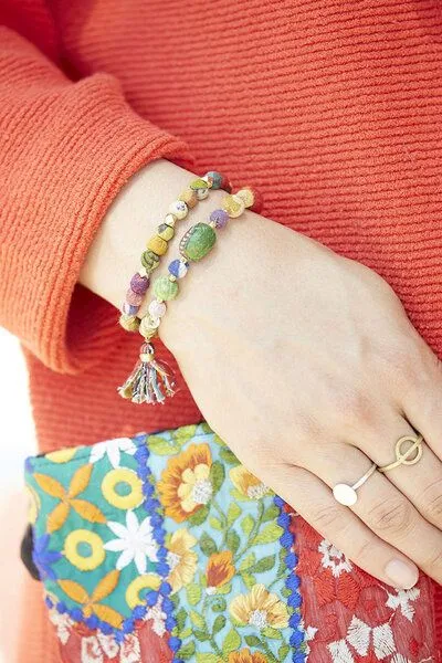 Worldfinds Worldfinds Kantha Armband Aria, Bunt, – Produktbild 2 von 2