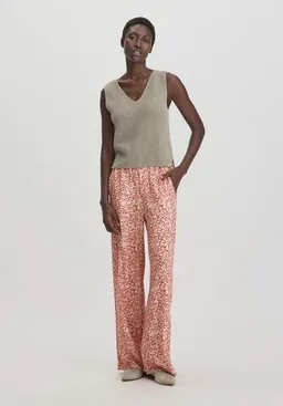 hessnatur hessnatur Print Hose Wide Leg Relaxed aus LENZING ECOVERO Viskose – Produktbild 1 von 1