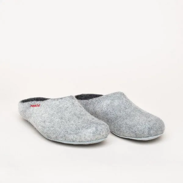 Magicfelt Magicfelt Filz-Hausschuh AP 701 aus 100% Merino-Wolle Pantoffeln für Damen & Herren mit Ledersohle, Hell-grau, – Produktbild 1 von 4