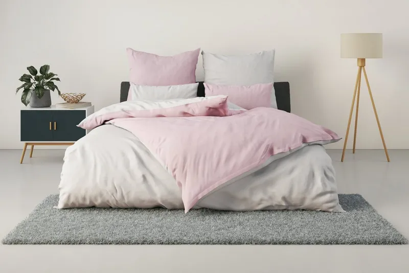 OTTO home Wendebettwäsche Desner2 100% Microfaser, extra weich, allergikerfreundlich, Microfaser, 3 teilig, Premium Qualität, uni, schnell trocknend, pflegeleicht, ab 135x200 cm, Rosa|silberfarben, – Produktbild 2 von 5
