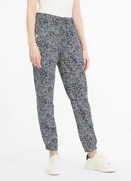 ragwear ragwear Jogger Pants TALIN PRINT mit Allover-Druck, bedruckte Optik, aus Viskose, Regular Fit – Produktbild 1 von 1