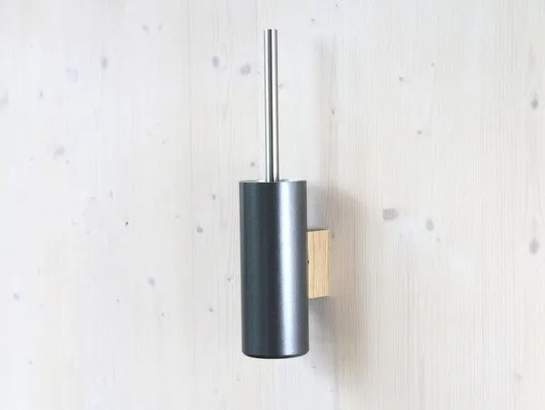 werkvoll by Lena Peter werkvoll by Lena Peter Recycling Wandhalter WC-Bürste FIRE mit Edelstahlgriff, Anthrazit, – Produktbild 2 von 5