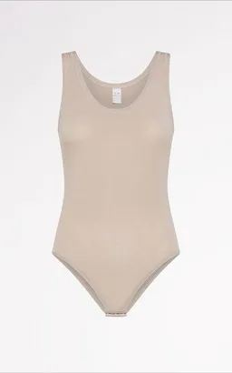 CASAGiN CASAGiN Body mit breiten Trägern aus TENCEL – Produktbild 1 von 1