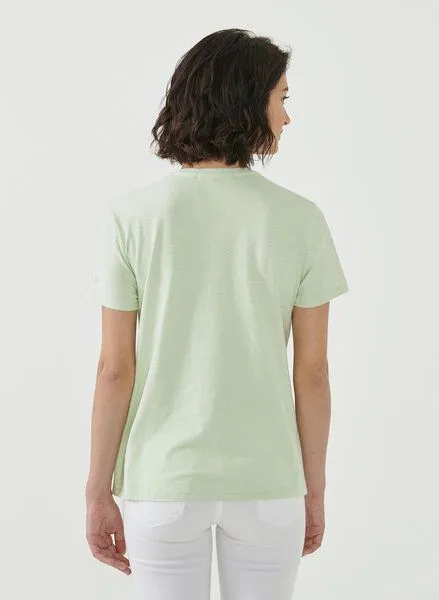 ORGANICATION ORGANICATION Damen T-Shirt aus Bio-Baumwolle mit Blatt-Print, Sage green, – Produktbild 4 von 4