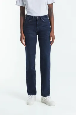 Kings Of Indigo Kings Of Indigo Damen vegan Jeans Inoe Xavier Washed Blue Black – Produktbild 1 von 1