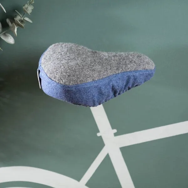 nahtur-design nahtur-design Sattelbezug aus Loden | Sitzheizung für Dein Fahrrad, Blau_02 (blau), – Produktbild 4 von 5