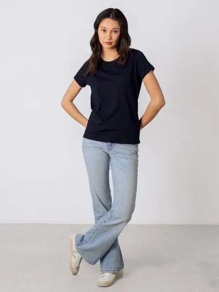Honest Basics Honest Basics Damen Basic T-Shirt aus Bio- und recycelter Baumwolle, Schwarz, – Produktbild 4 von 4