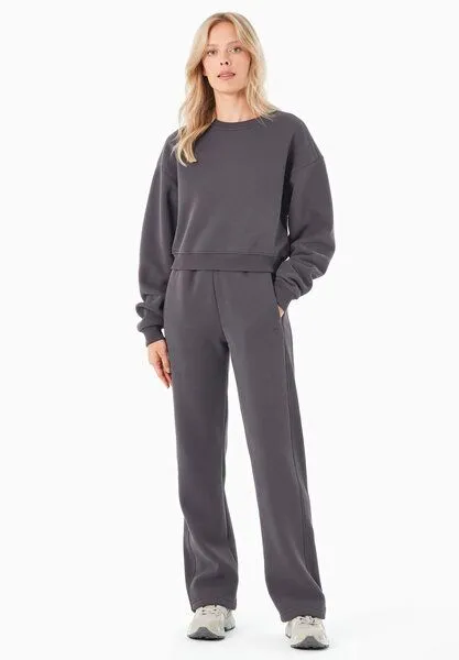 ORGANICATION ORGANICATION POLLY | Essentials Sweathose aus Bio-Baumwolle & Recyceltem Polyester, Shadow, – Produktbild 1 von 3