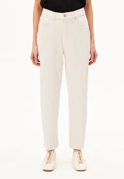 ARMEDANGELS ARMEDANGELS MAIRAA Damen recyceltem Baumwoll-Mix Comfort Stretch – Produktbild 1 von 1