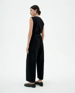 thinking mu Thinking MU Damen vegan Jumpsuit Seersucker Winona Schwarz – Produktbild 1 von 1