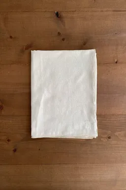 The Slow Label The Slow Label Sarong / Tuch aus Bio-Baumwolle / Crinkle – Produktbild 1 von 1