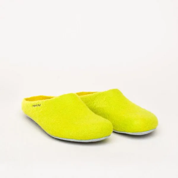 Magicfelt Magicfelt Filz-Hausschuh AP 701 aus 100% Merino-Wolle Pantoffeln für Damen & Herren mit Ledersohle, Limone, – Produktbild 1 von 4