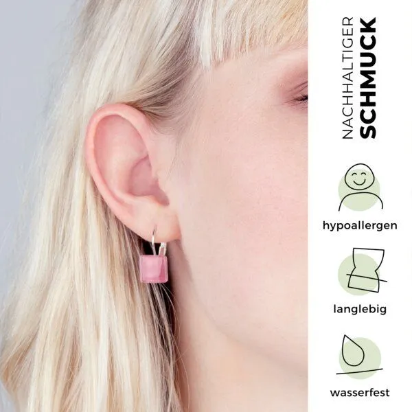 ALEXASCHA ALEXASCHA Geometrische Ohrringe hängend aus Glas | PUREFORM, Rosenquarz rosa, – Produktbild 4 von 5