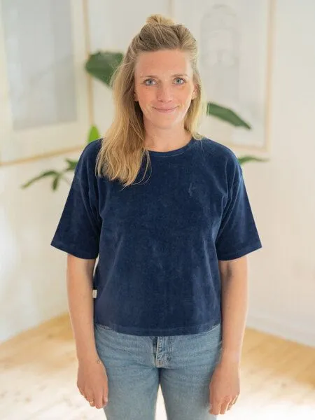 FUXBAU FUXBAU Frauen Cropped Samt T-Shirt, Navy, – Produktbild 2 von 4