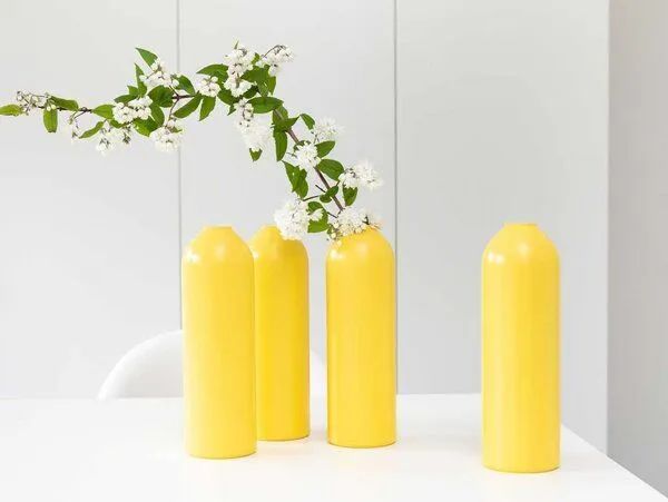 werkvoll by Lena Peter werkvoll by Lena Peter Recycling Feuerlöscher Kerzenhalter/Vase FIRE - farbig, Gelb, – Produktbild 1 von 4