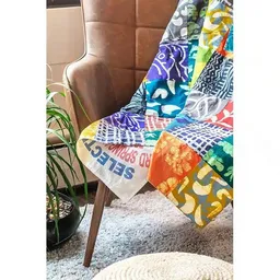 Global Mamas Global Mamas Batik-Patchworkdecke aus Biobaumwolle & Upcycling Mehlsack – Produktbild 1 von 1