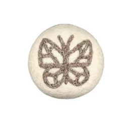 Wooliie Wooliie Handgefertigter Ball aus 100 % naturbelassener Schurwolle – Produktbild 1 von 1