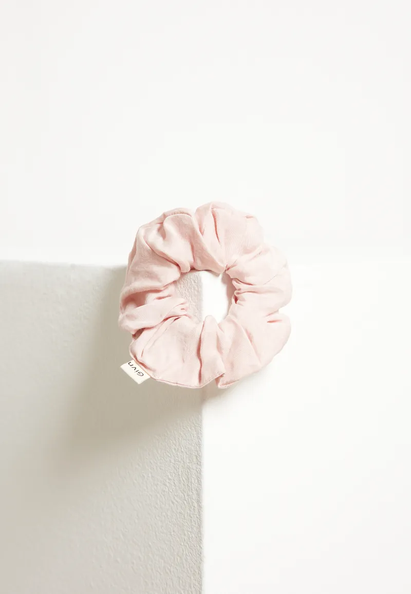 Givn Berlin Givn Berlin Tencel Scrunchie Modell: Sina, Power pink, – Produktbild 1 von 1