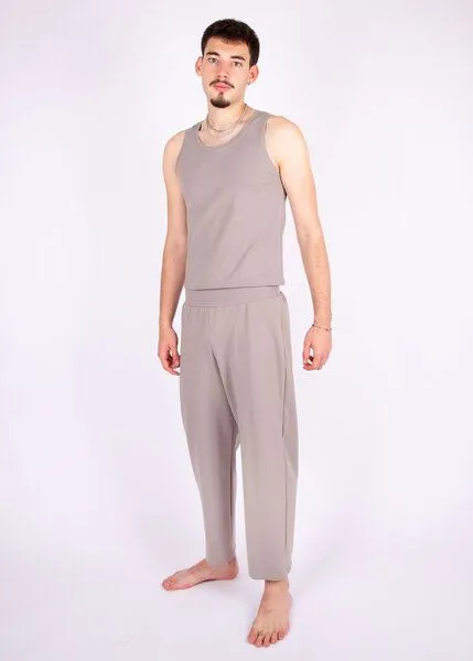 ÆVRIL ÆVRIL Unisex Yogahose // Dolphin Grey // Bio-Baumwolle – Produktbild 2 von 4