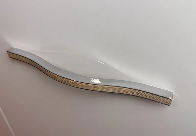 OTTO home Nachtkommode Gala, beige hochglänzend UV lackiert und melaminbeschichtet, kratzfest (Soft-Close Funktion, Maße: B/T/H 57/41/41cm), mit 2 Schubladen, klassische Rahmenoptik, FSC-zertifiziert, Beige, – Produktbild 5 von 5