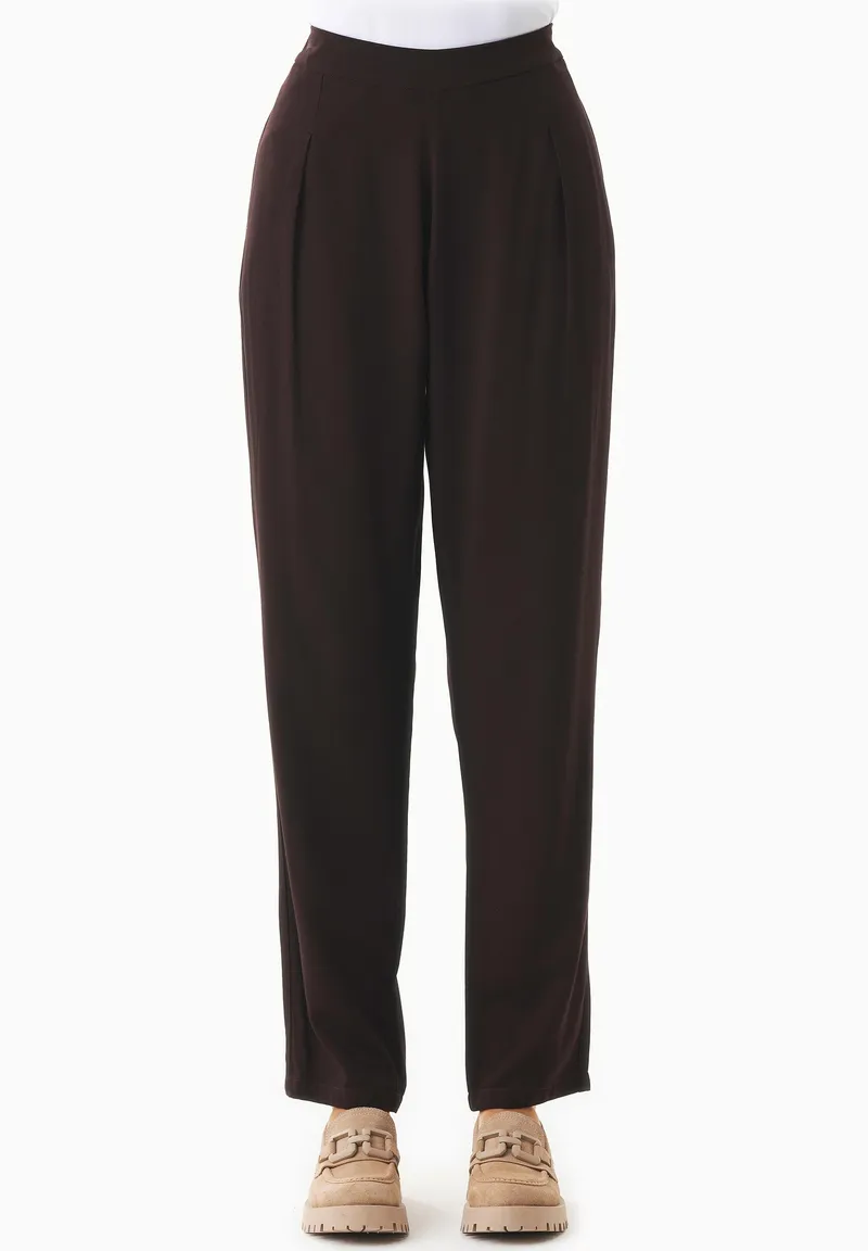 ORGANICATION ORGANICATION Damen vegan Hose Aus Lenzingâ„¢ Ecoveroâ„¢ Braun, Dunkelbraun, – Produktbild 1 von 2