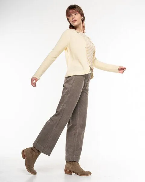Alma & Lovis Alma & Lovis Softe Breitcord-Culotte aus Organic Cotton | Cablecord Culotte, Funghi (grau-braun), – Produktbild 3 von 4