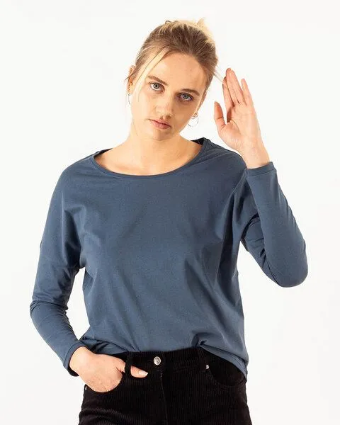 Alma & Lovis Alma & Lovis Oversized Langarmshirt aus Bio-Baumwolle | Loose Shirt, Blau, – Produktbild 4 von 4