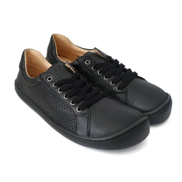 Pololo Pololo Plus perforierter Barfuß Sneaker für Erwachsene, chromfrei gegerbtes Leder, Schwarz, – Produktbild 1 von 4