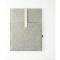 matilda k manufaktur matilda k. manufaktur Minimalistische Laptophülle aus Wollfilz 'max' mit Einsteckfach | für MacBook |Air| Pro 13|14|15|16 Zoll, Hellgrau-natur, – Produktbild 1 von 1