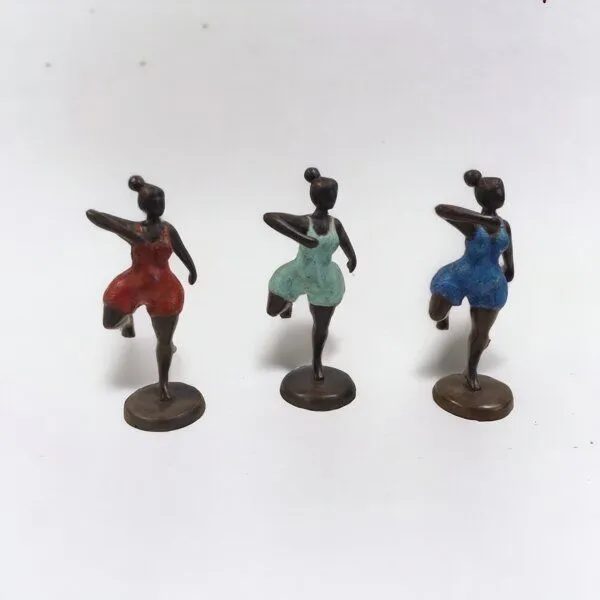 Moogoo Creative Africa Moogoo Creative Africa Bronze-Skulptur "Bobaraba Gymnaste" by Alain Soré | 1kg 23cm | Unikate, Rot, – Produktbild 2 von 3